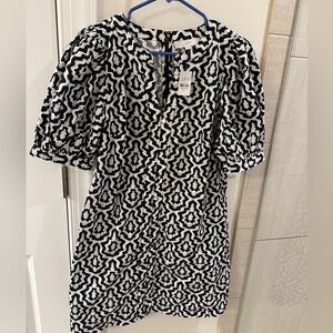 NWT - LOFT - Size M - black and white dress with puff sleeves